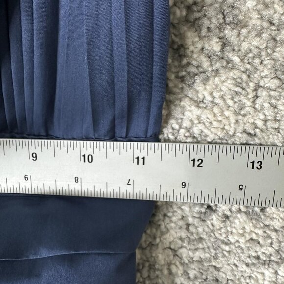 BCBGMAXAZRIA Dress Womens 2 Navy Gail 100% Silk Pleated V Neck Tie Back Mini Bow - Picture 2 of 8